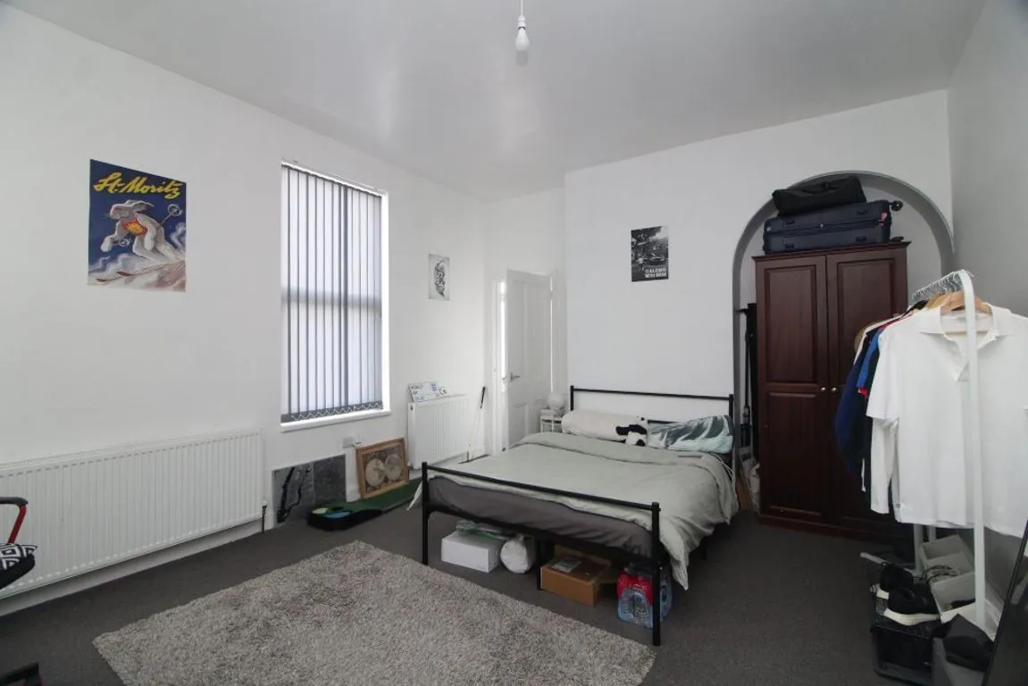 Filey Street, S10, photo 4