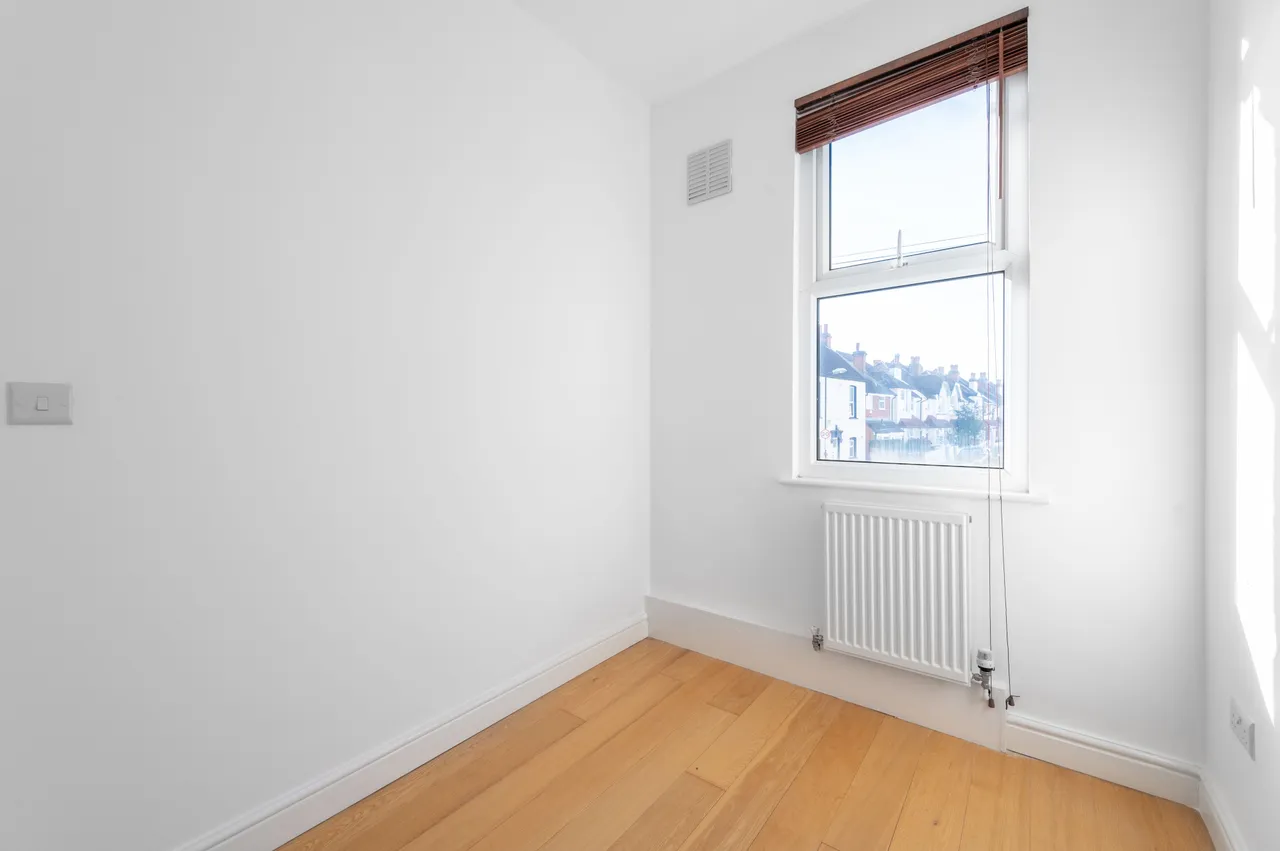 54 Ashbourne Road, Mitcham, photo 7
