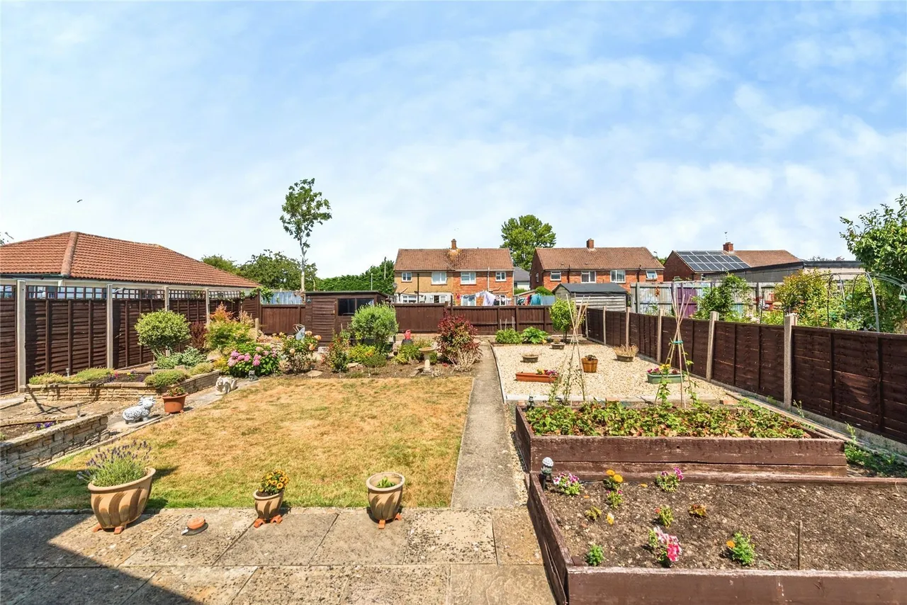 Moredon Road, Swindon, Wiltshire, SN25, photo 15