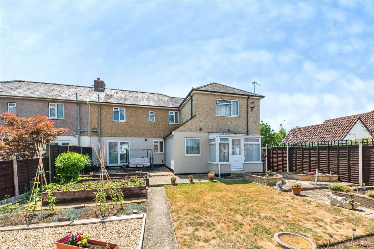 Moredon Road, Swindon, Wiltshire, SN25, photo 18