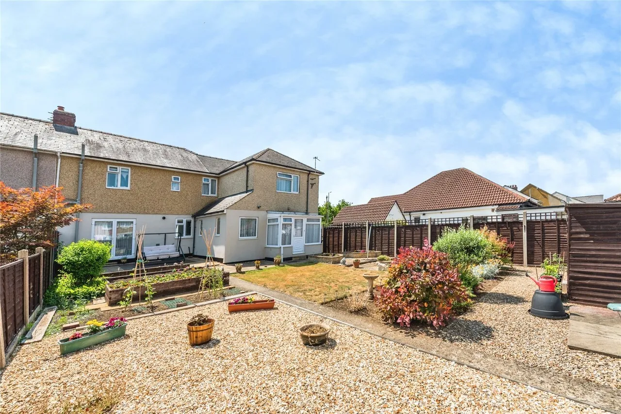 Moredon Road, Swindon, Wiltshire, SN25, photo 16