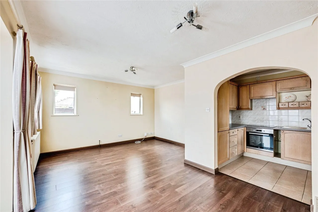 Moredon Road, Swindon, Wiltshire, SN25, photo 20