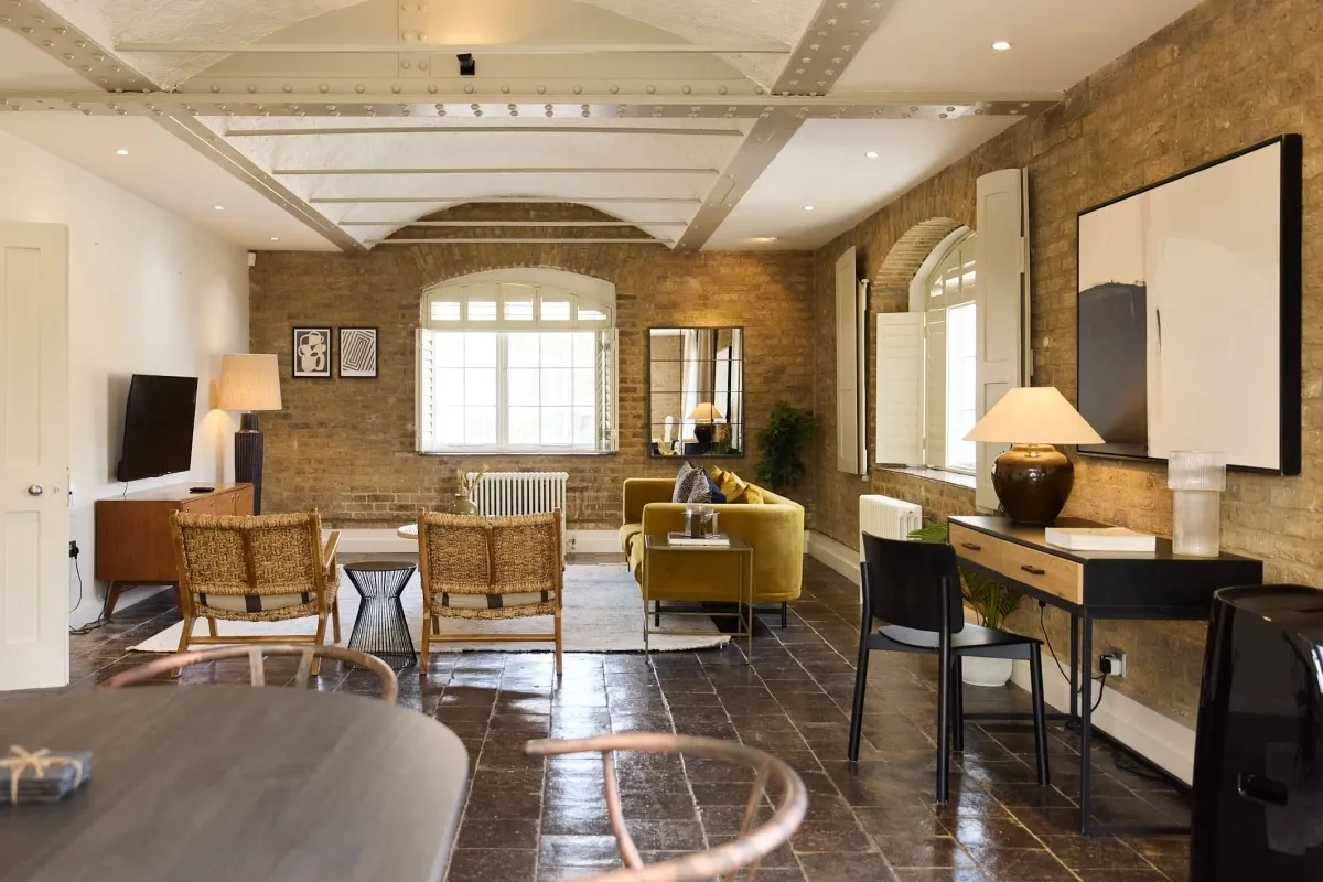 Ivory House, St. Katharine Dock, E1W, photo 4