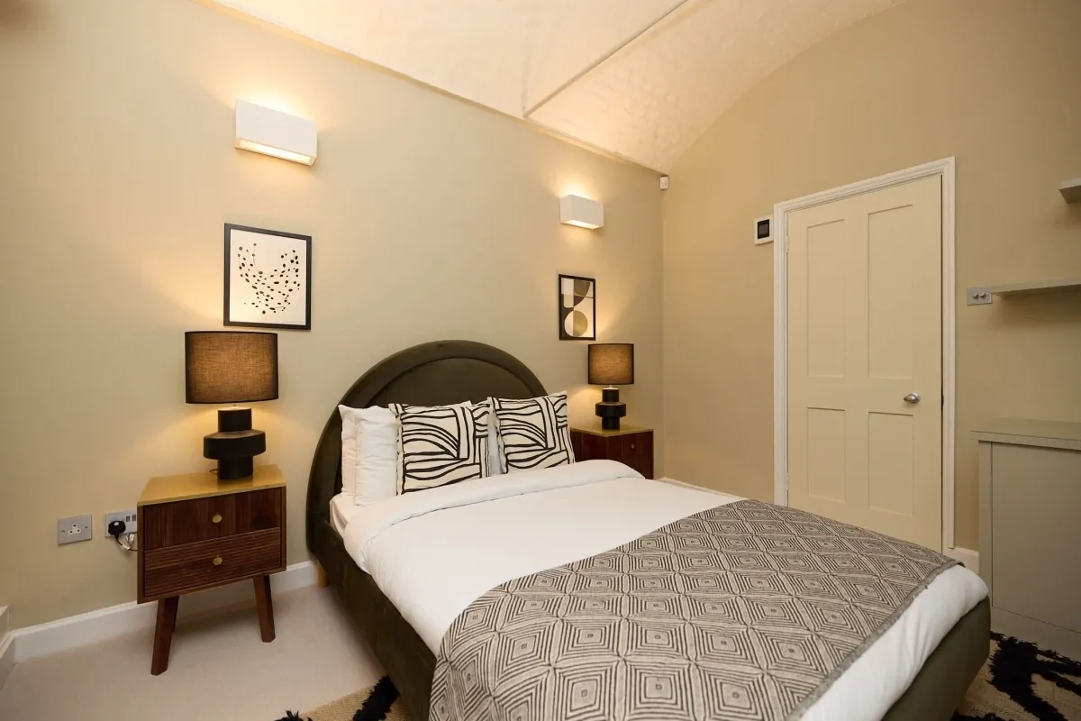 Ivory House, St. Katharine Dock, E1W, photo 10