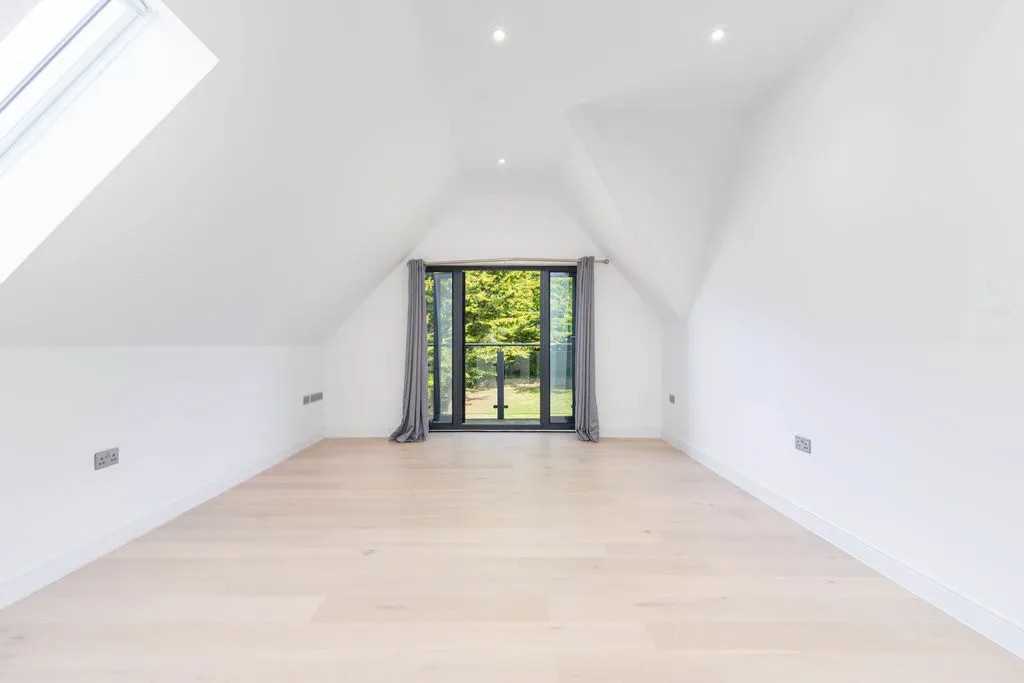 92 Foxley Lane, Purley CR8 3NA, photo 6