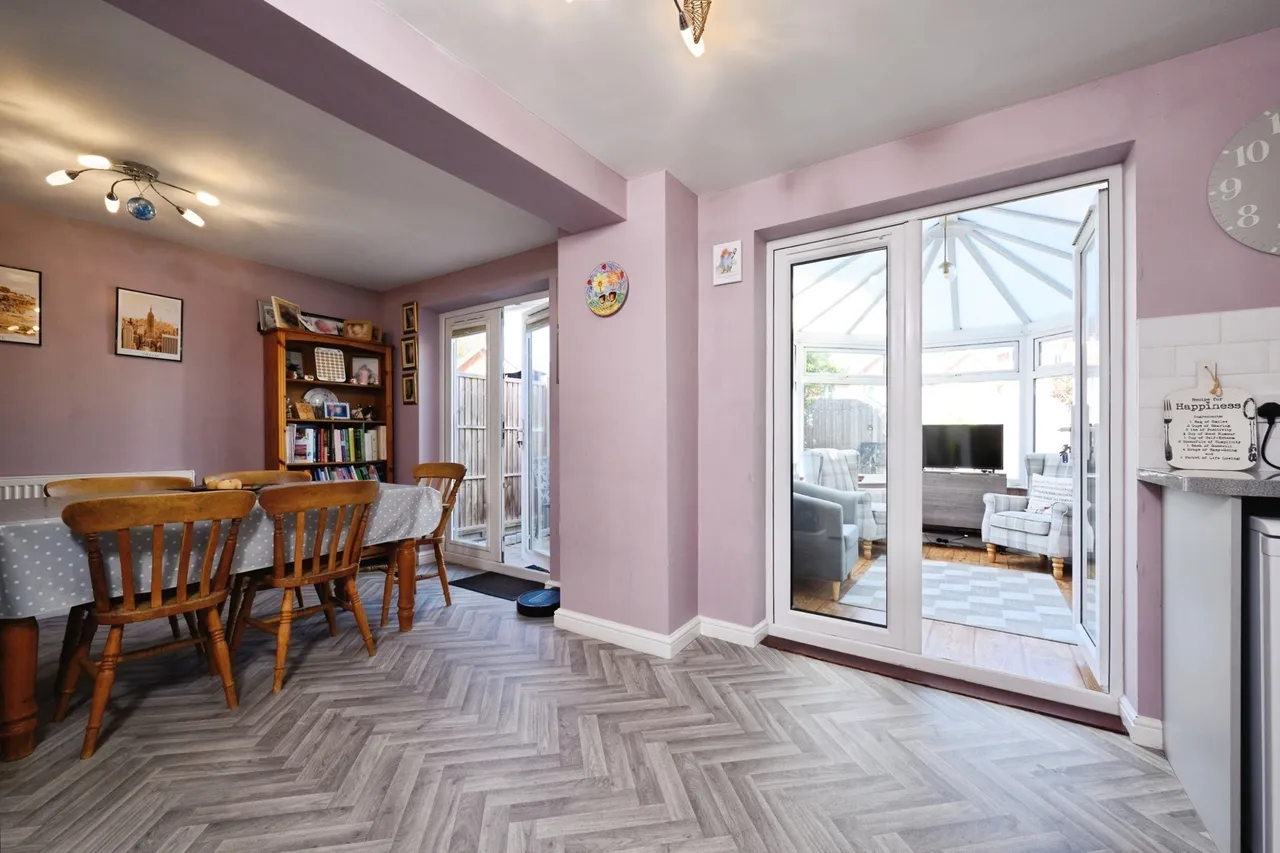 Sapphire Close, Gosport, PO12, photo 9
