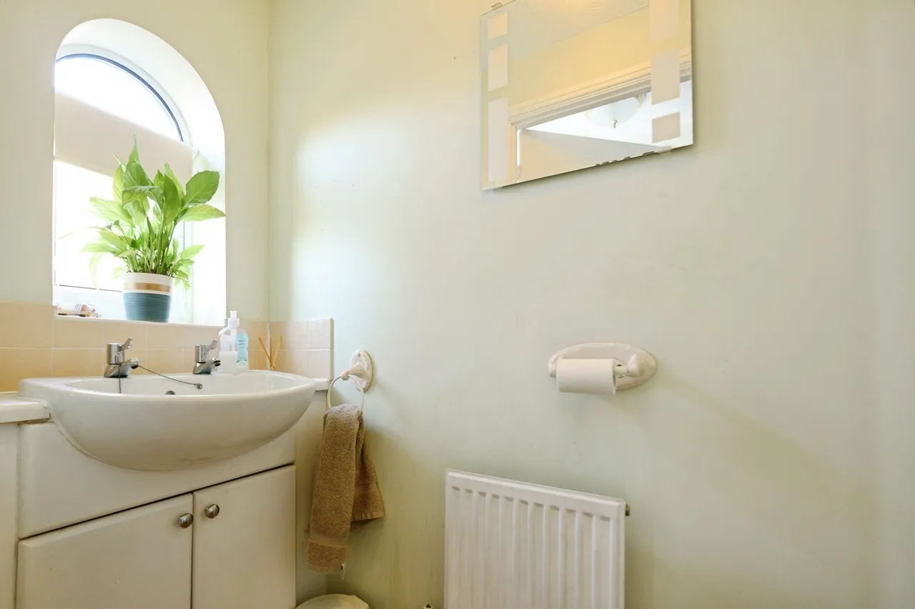 Sapphire Close, Gosport, PO12, photo 17