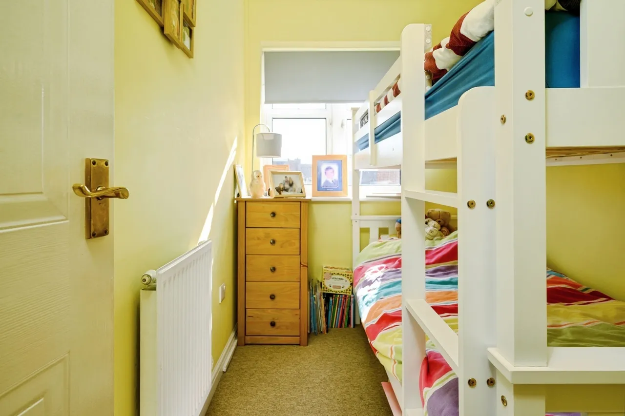 Sapphire Close, Gosport, PO12, photo 16