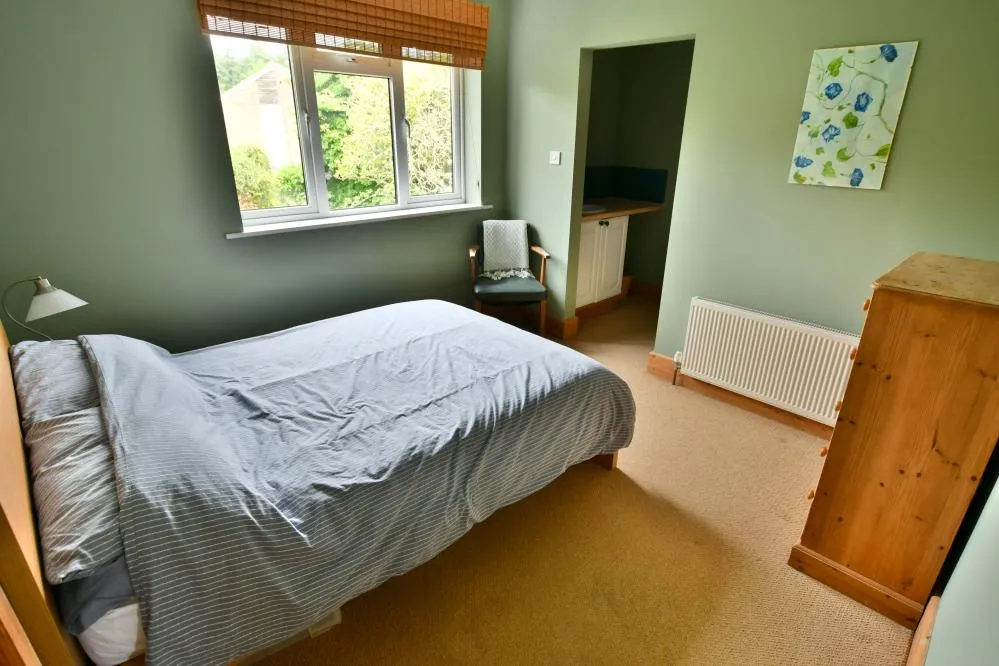 Middlehill Road, Colehill, BH21, photo 23