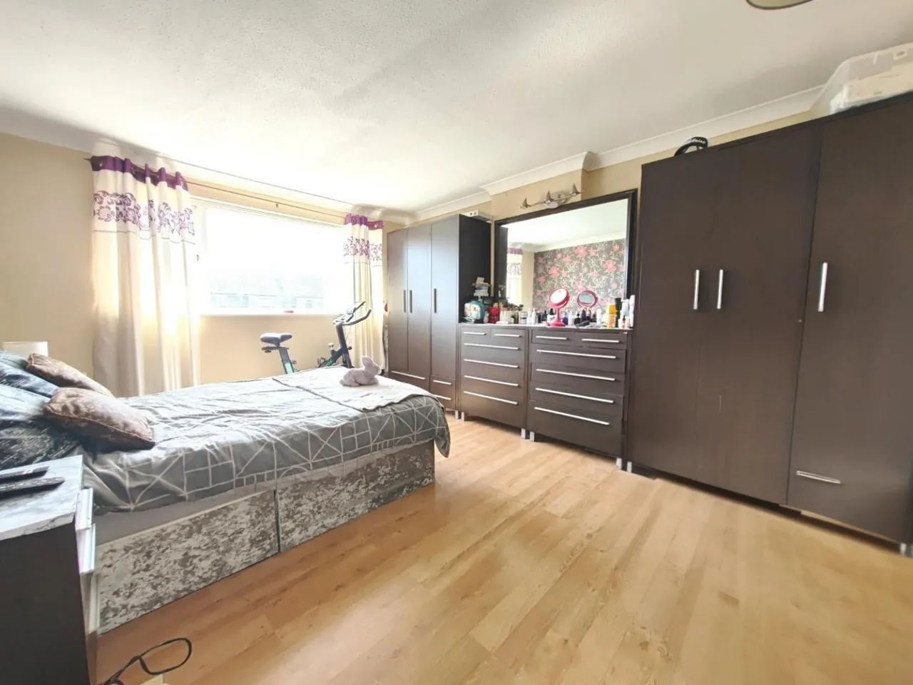 Beaulieu Gardens, Blackwater, GU17, photo 11
