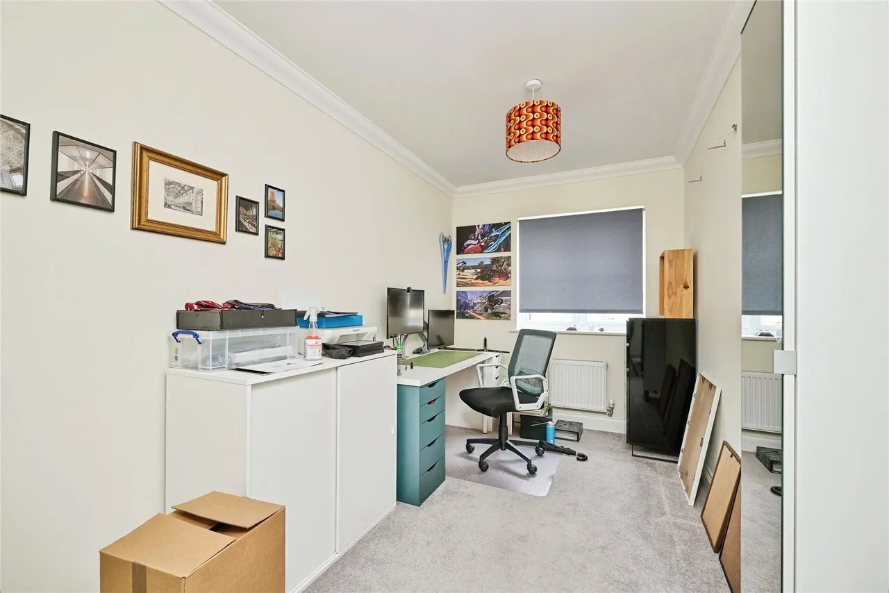 Tayberry Close, Ely, CB6, photo 9