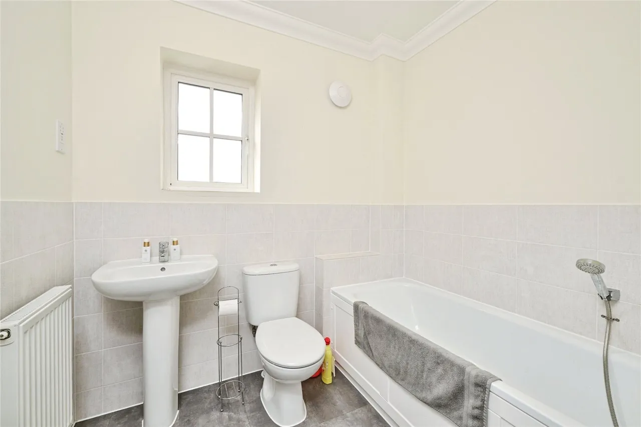 Tayberry Close, Ely, CB6, photo 10