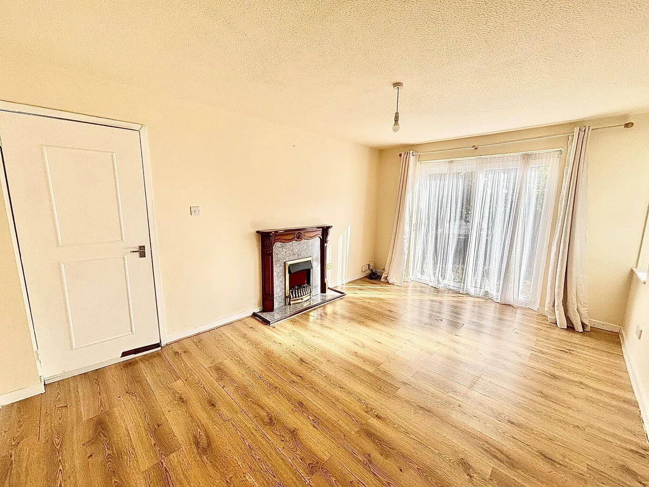 Rainham Road South, Dagenham, RM10, photo 2