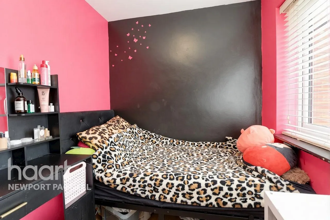 Holland Way, Newport Pagnell, MK16, photo 12