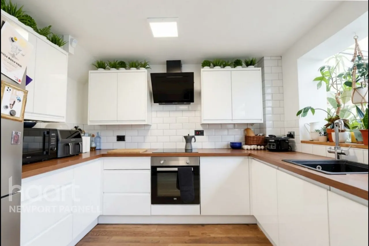 Holland Way, Newport Pagnell, MK16, photo 8
