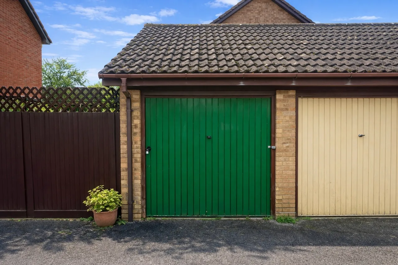 Winchester Way, Totton, SO40, photo 14