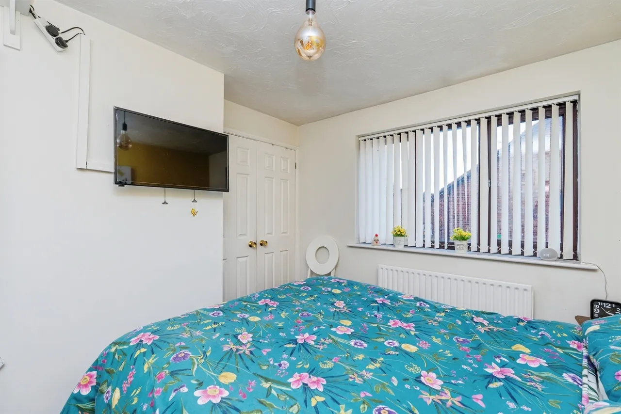 Winchester Way, Totton, SO40, photo 10
