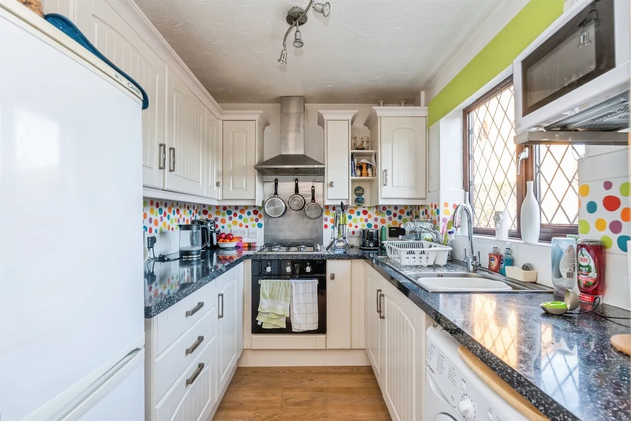 Winchester Way, Totton, SO40, photo 6