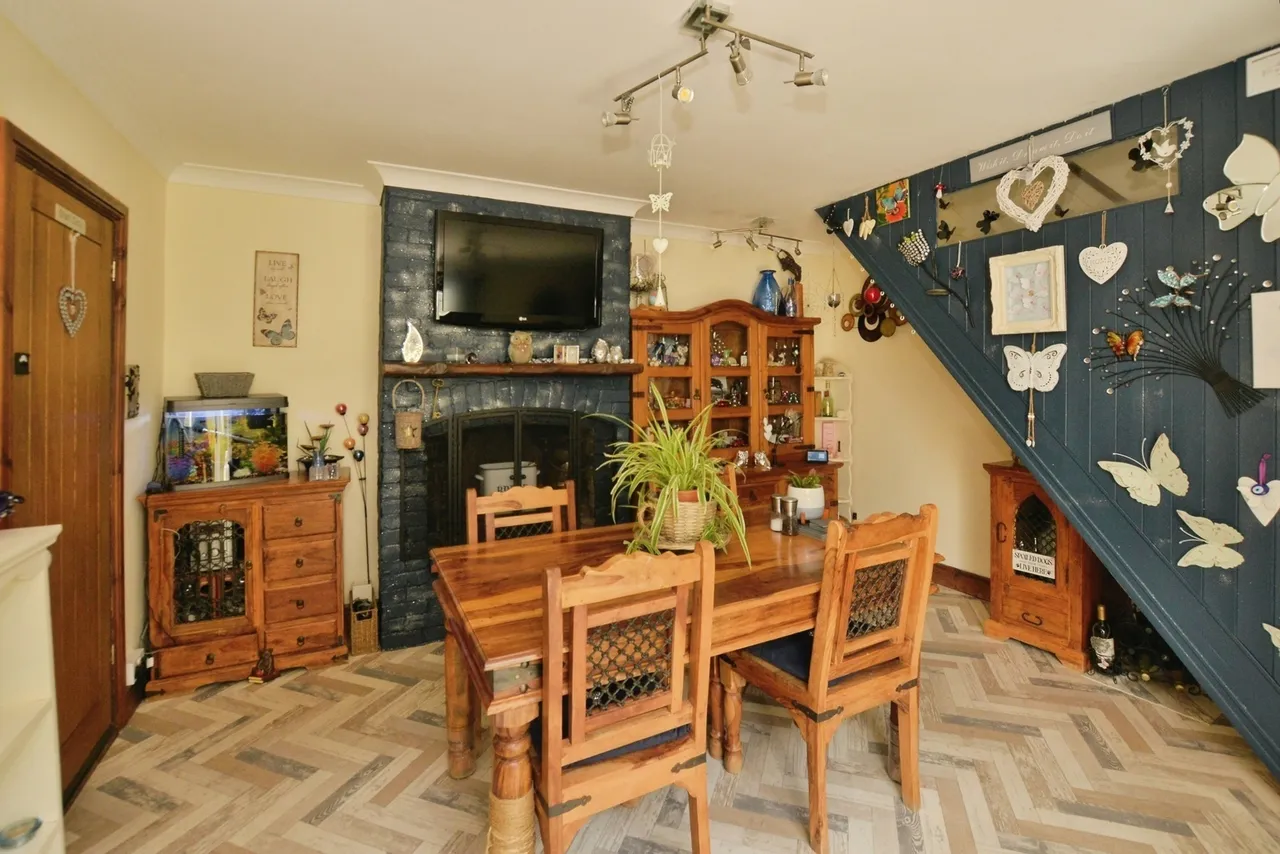 Queens Road, Lydd, Romney Marsh, Kent, TN29, photo 16
