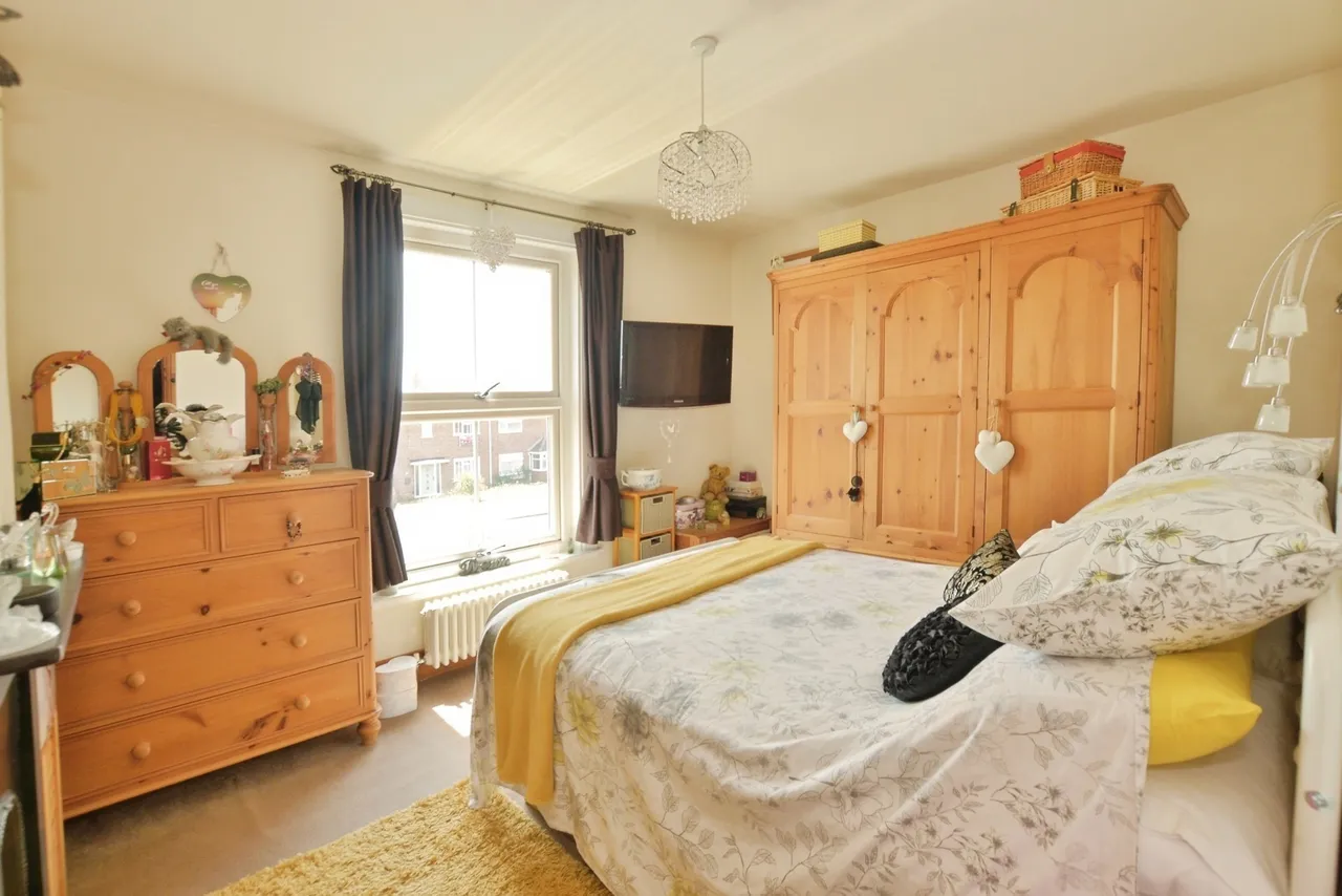 Queens Road, Lydd, Romney Marsh, Kent, TN29, photo 7