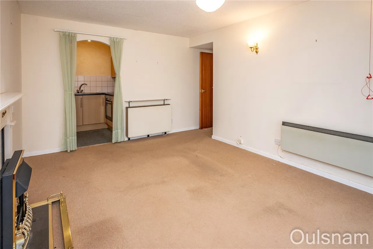 The Strand, Bromsgrove, Worcestershire, B61 8AB, photo 3