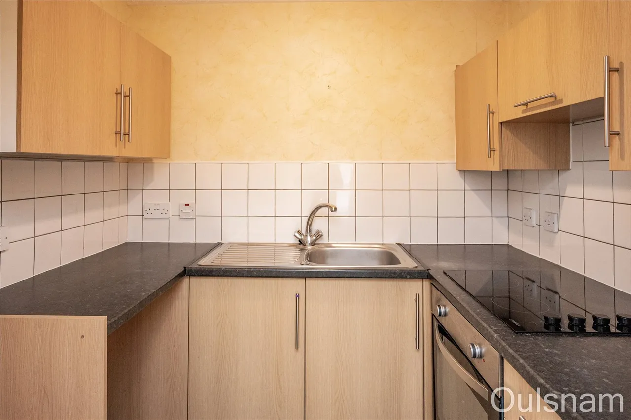The Strand, Bromsgrove, Worcestershire, B61 8AB, photo 4