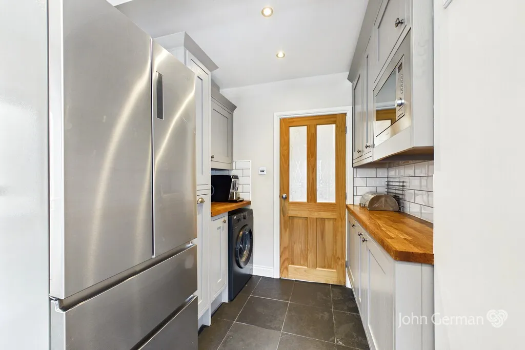 Barn Close, Quarndon, photo 5