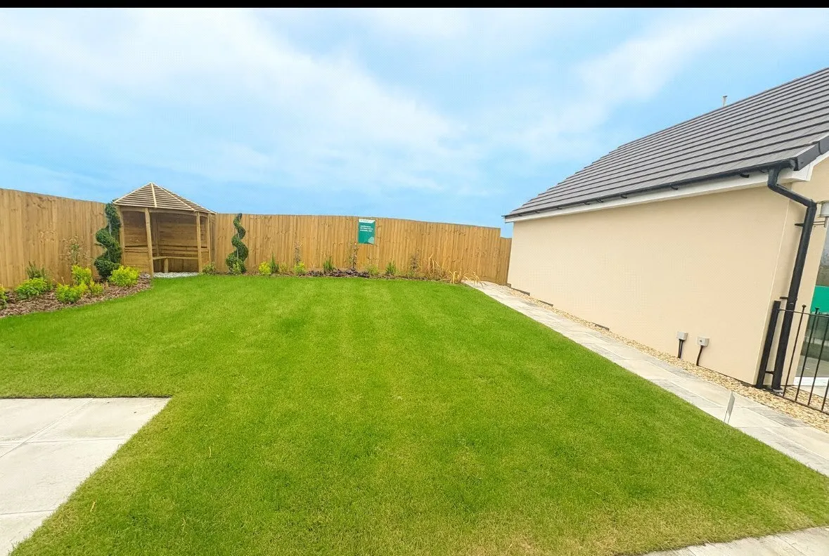 Ger Y Mor, Sandy Hill, SA69, photo 9