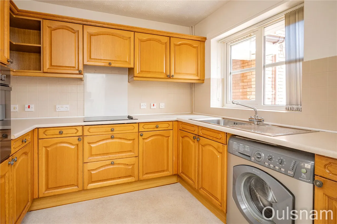 Spire View, Bromsgrove, Worcestershire, B61 8DZ, photo 5