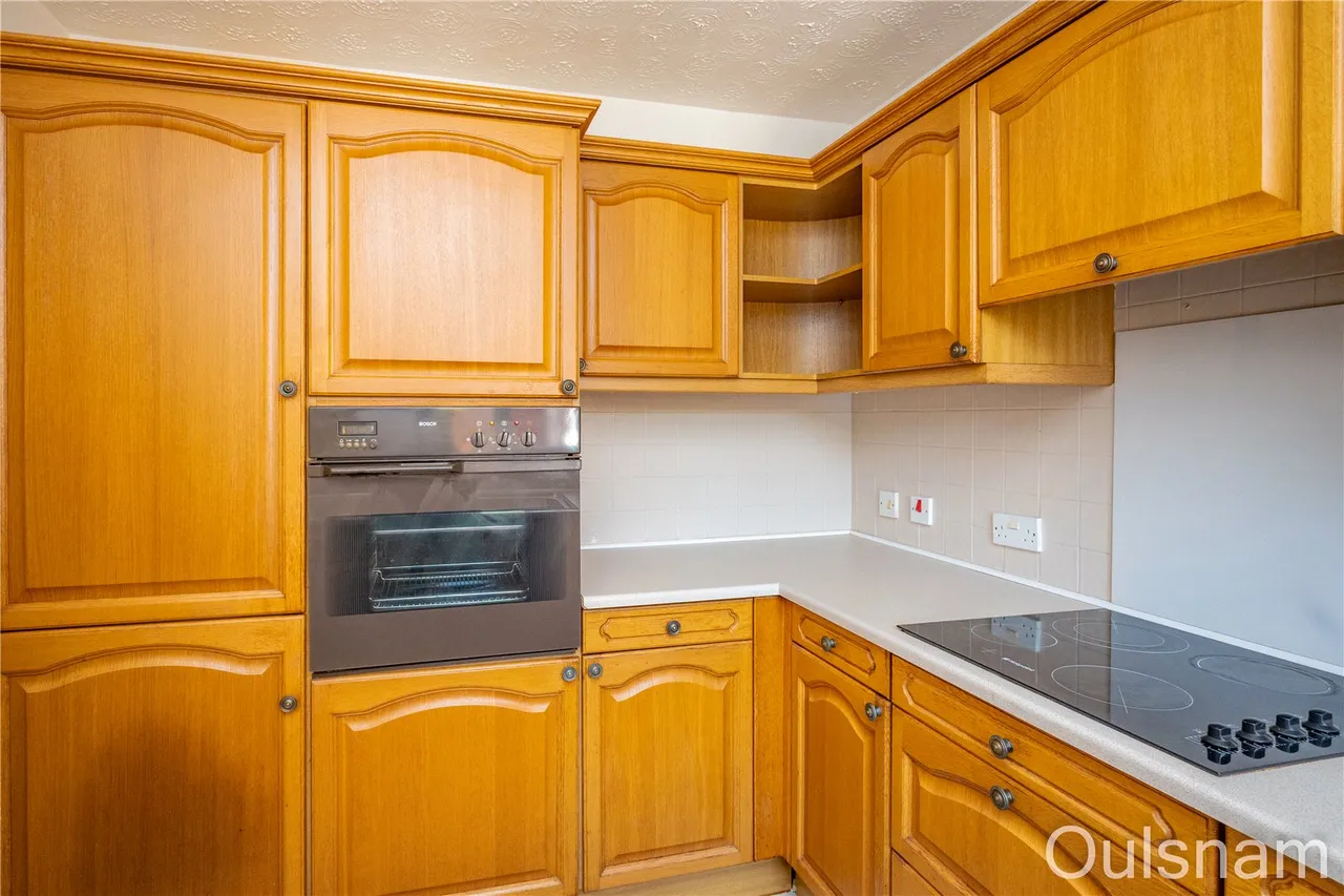Spire View, Bromsgrove, Worcestershire, B61 8DZ, photo 6