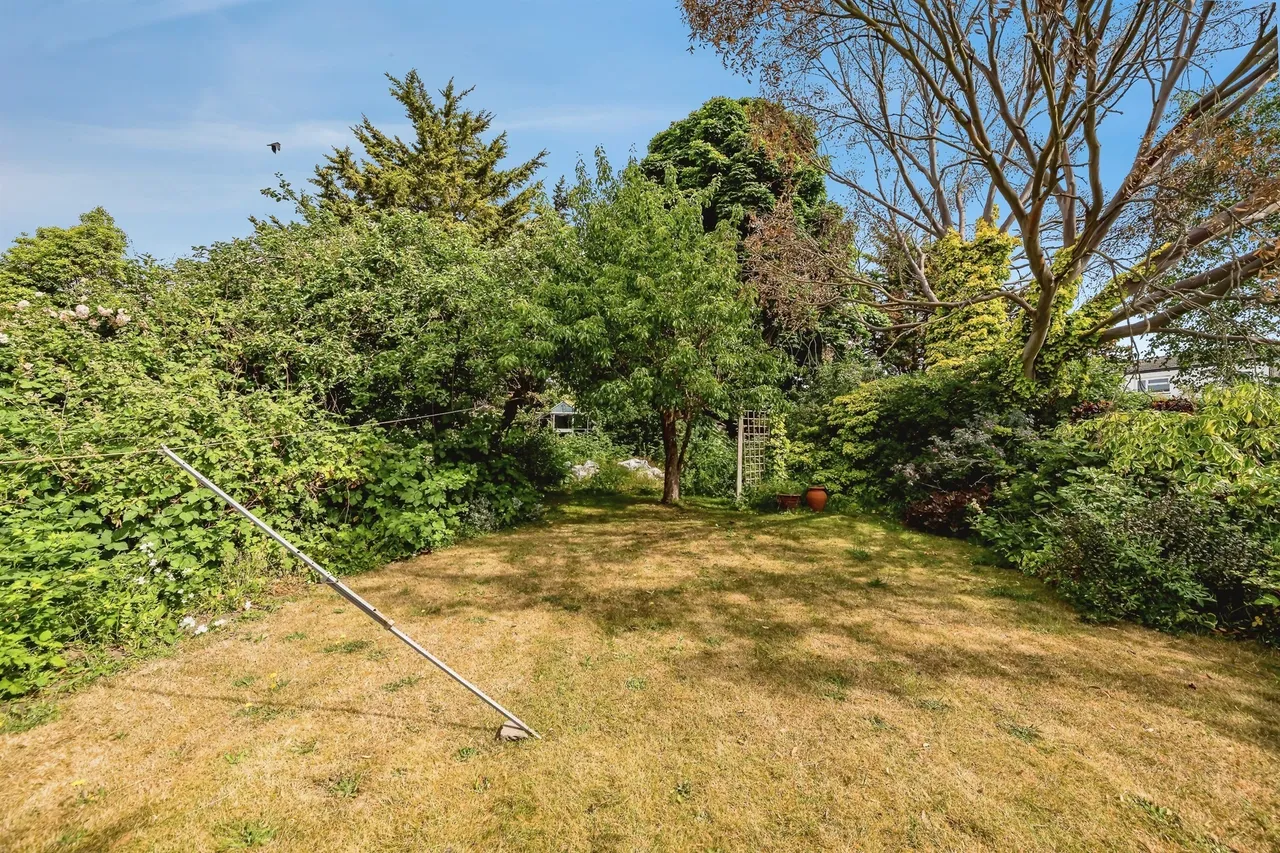Byways, Burnham, SL1, photo 16
