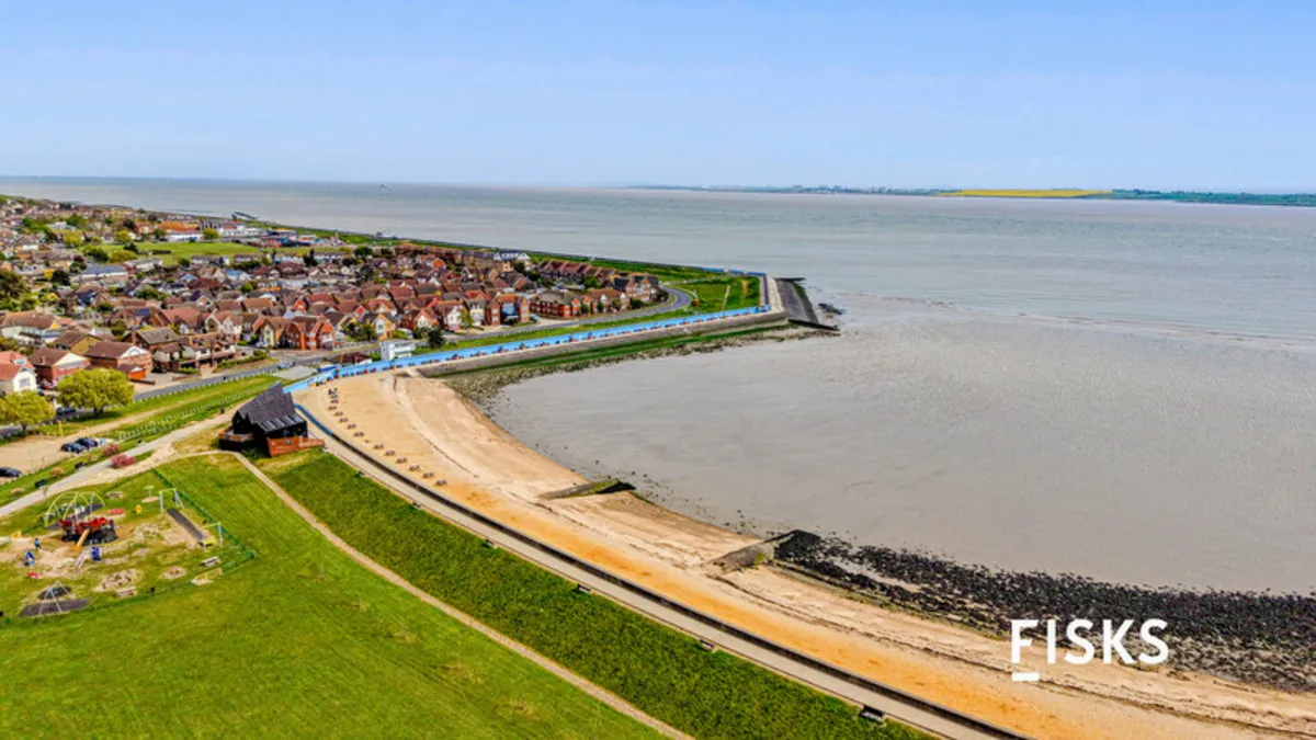 Beach House Gardens, Canvey Island, SS8, photo 31