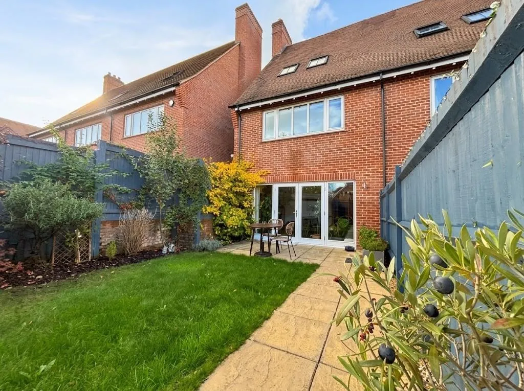 Tommy Flowers Mews, Mill Hill, NW7, photo 14