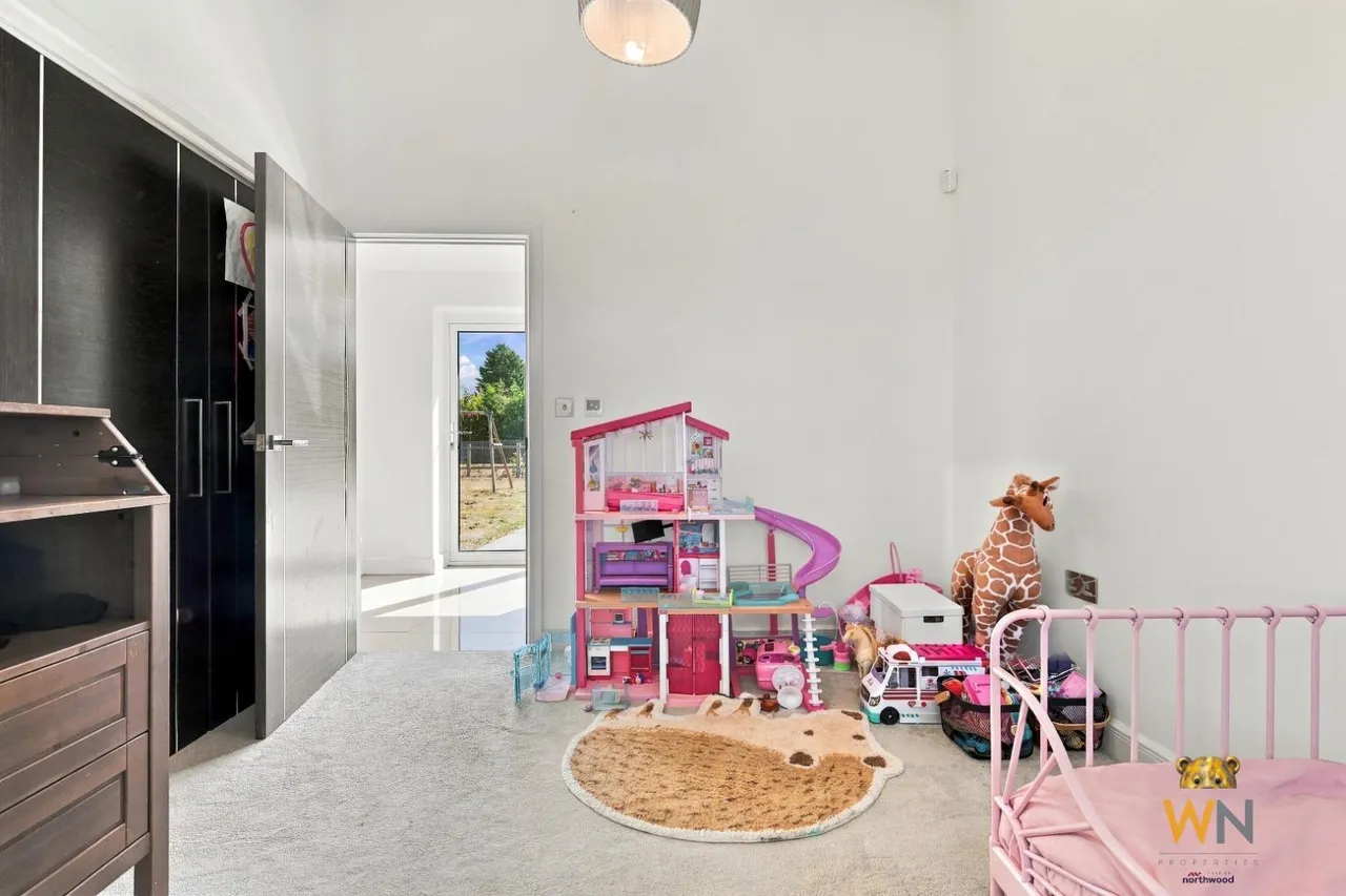 Hutton Meadow North Drive, Hutton, CM13, photo 20