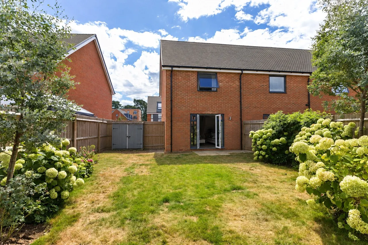 Chieftain Street, Bordon, GU35, photo 5