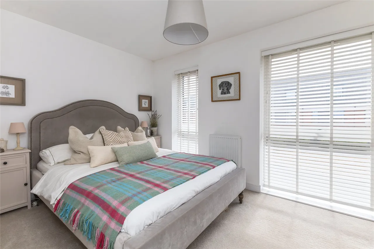 Chieftain Street, Bordon, GU35, photo 11