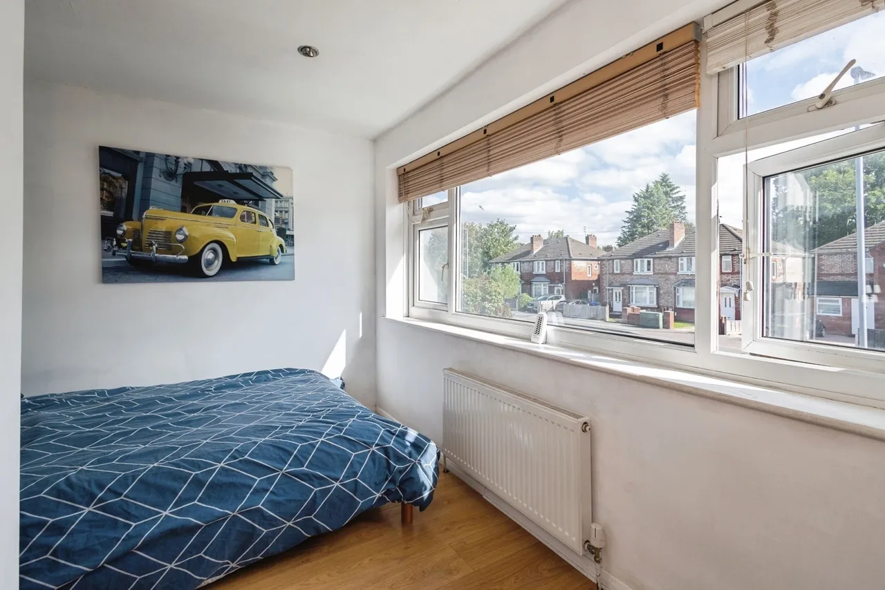 Leaburn Drive, Burnage, Manchester, Greater Manchester, M19, photo 11