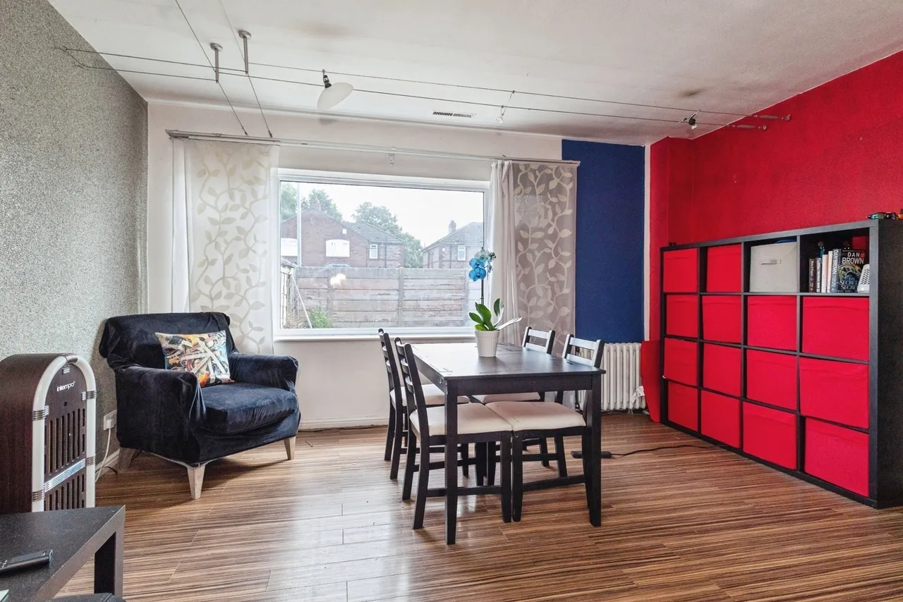 Leaburn Drive, Burnage, Manchester, Greater Manchester, M19, photo 5