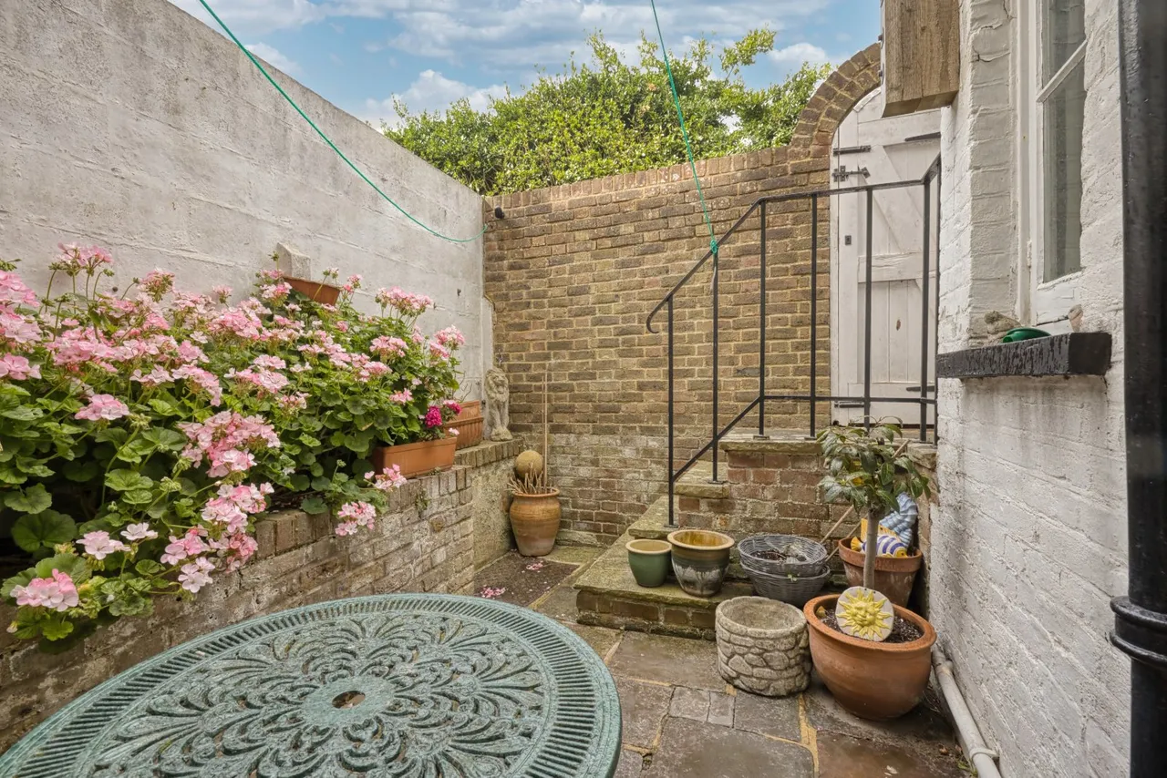 Nelson Place, Broadstairs, CT10, photo 13