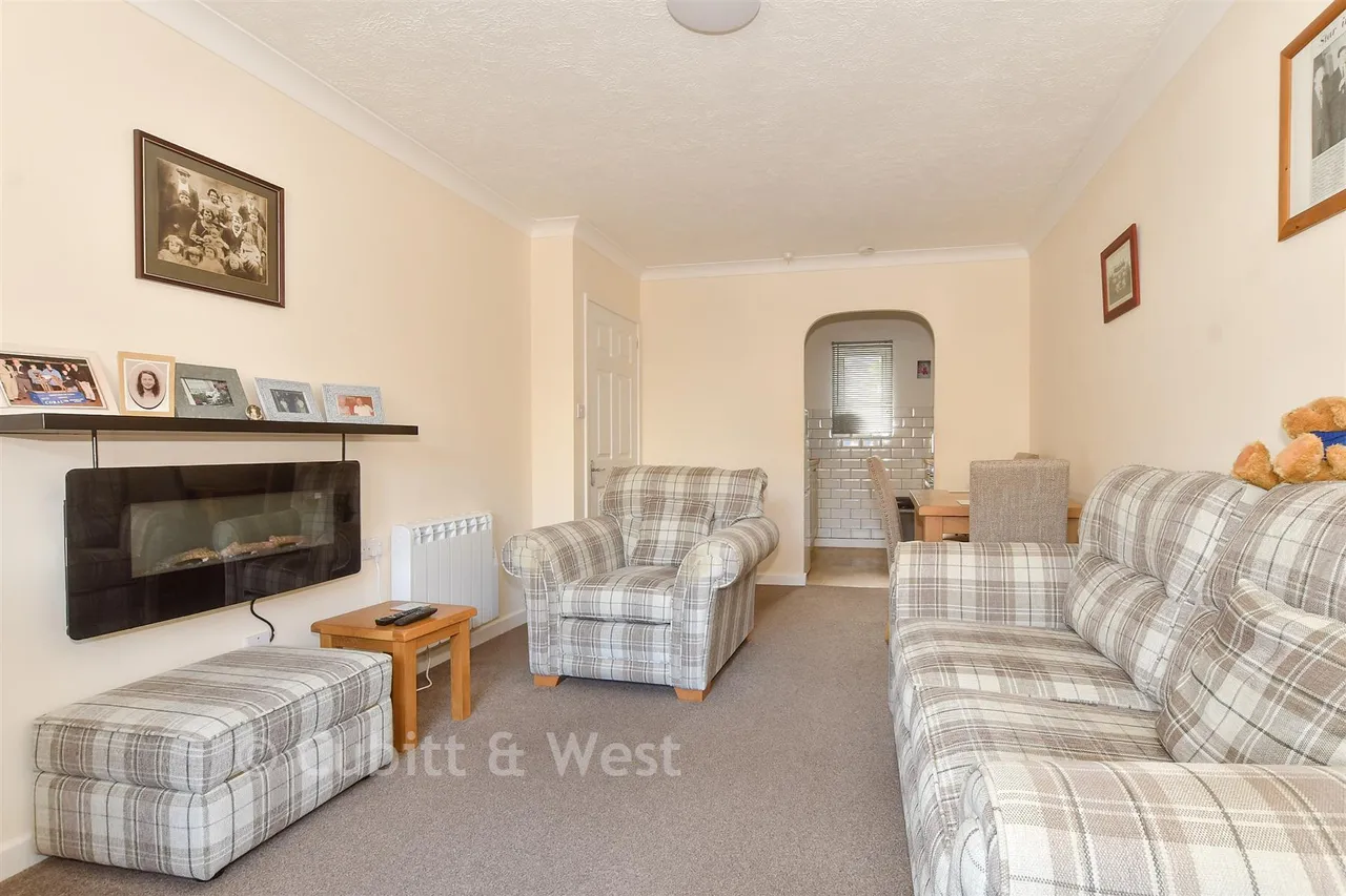 Nyetimber Lane, Aldwick, PO21, photo 3