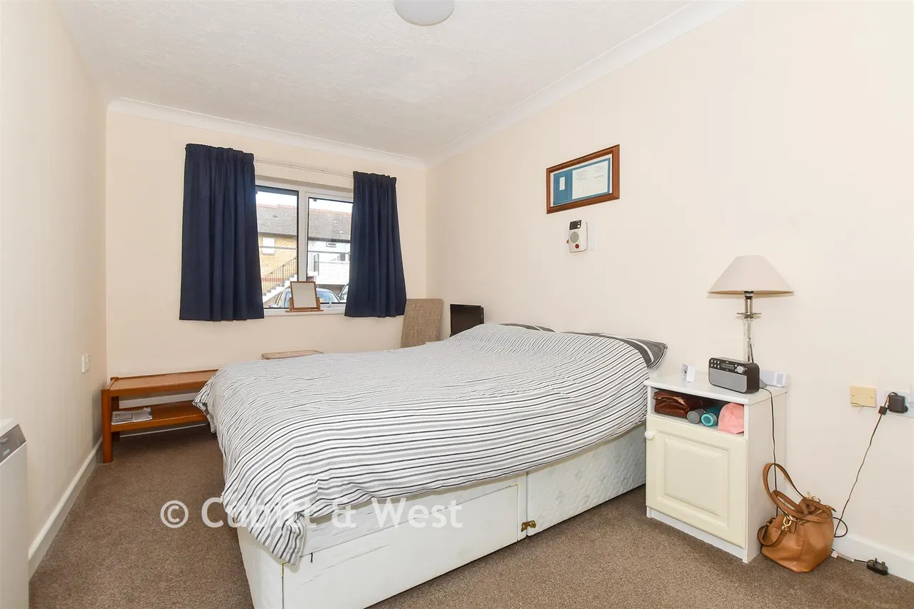 Nyetimber Lane, Aldwick, PO21, photo 6