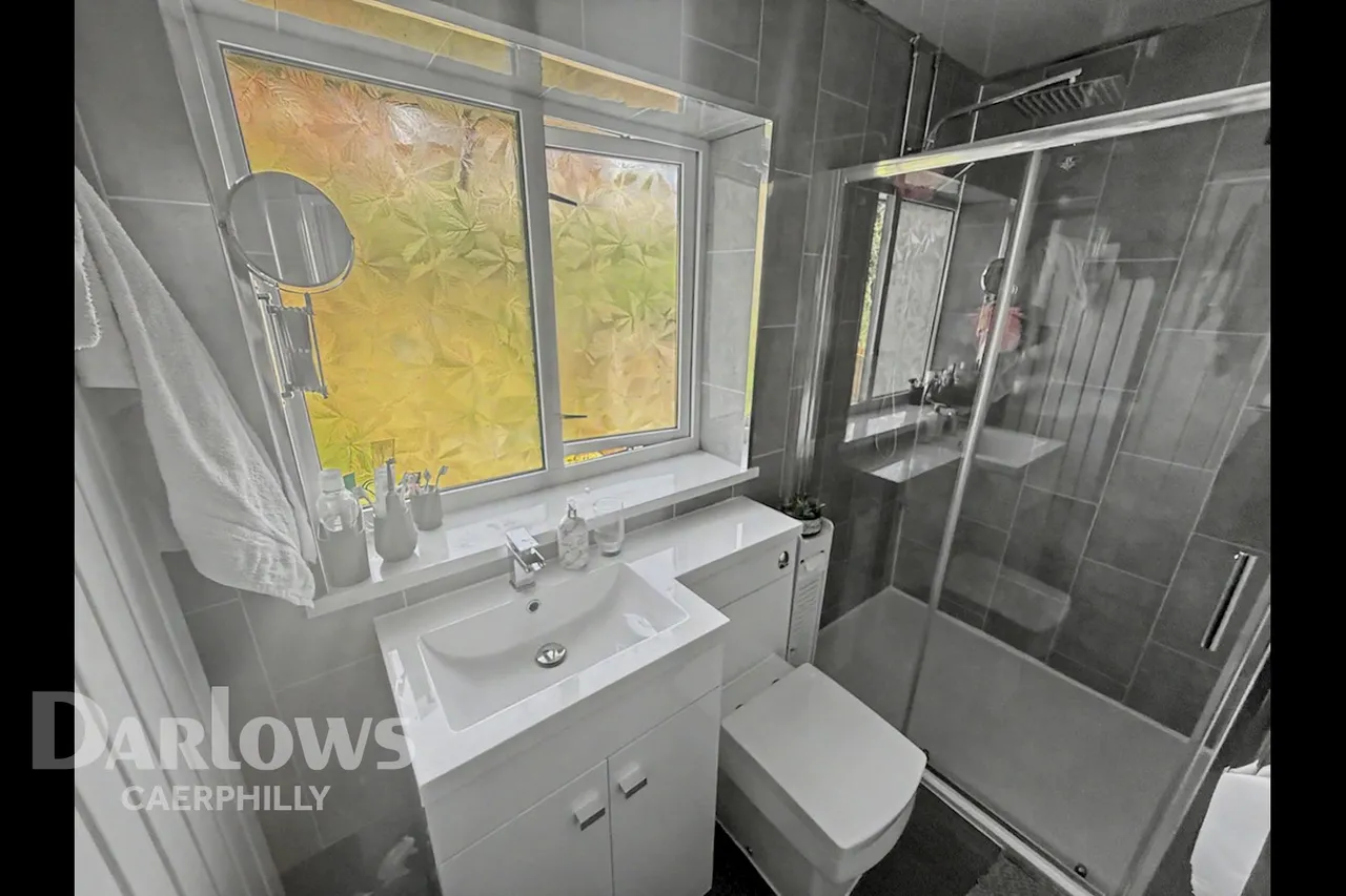 Heol Graigwen, Caerphilly, photo 16