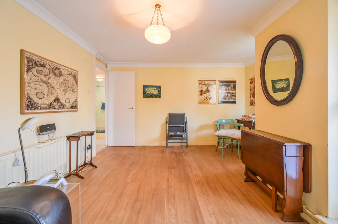 21 Burr Close, London, photo 4