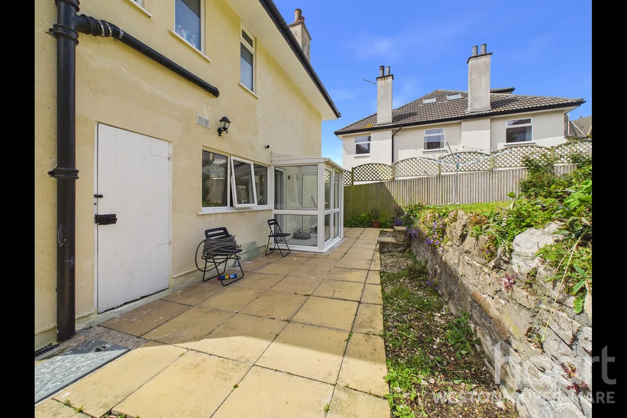 Shrubbery Avenue, Weston-Super-Mare, BS23, photo 26