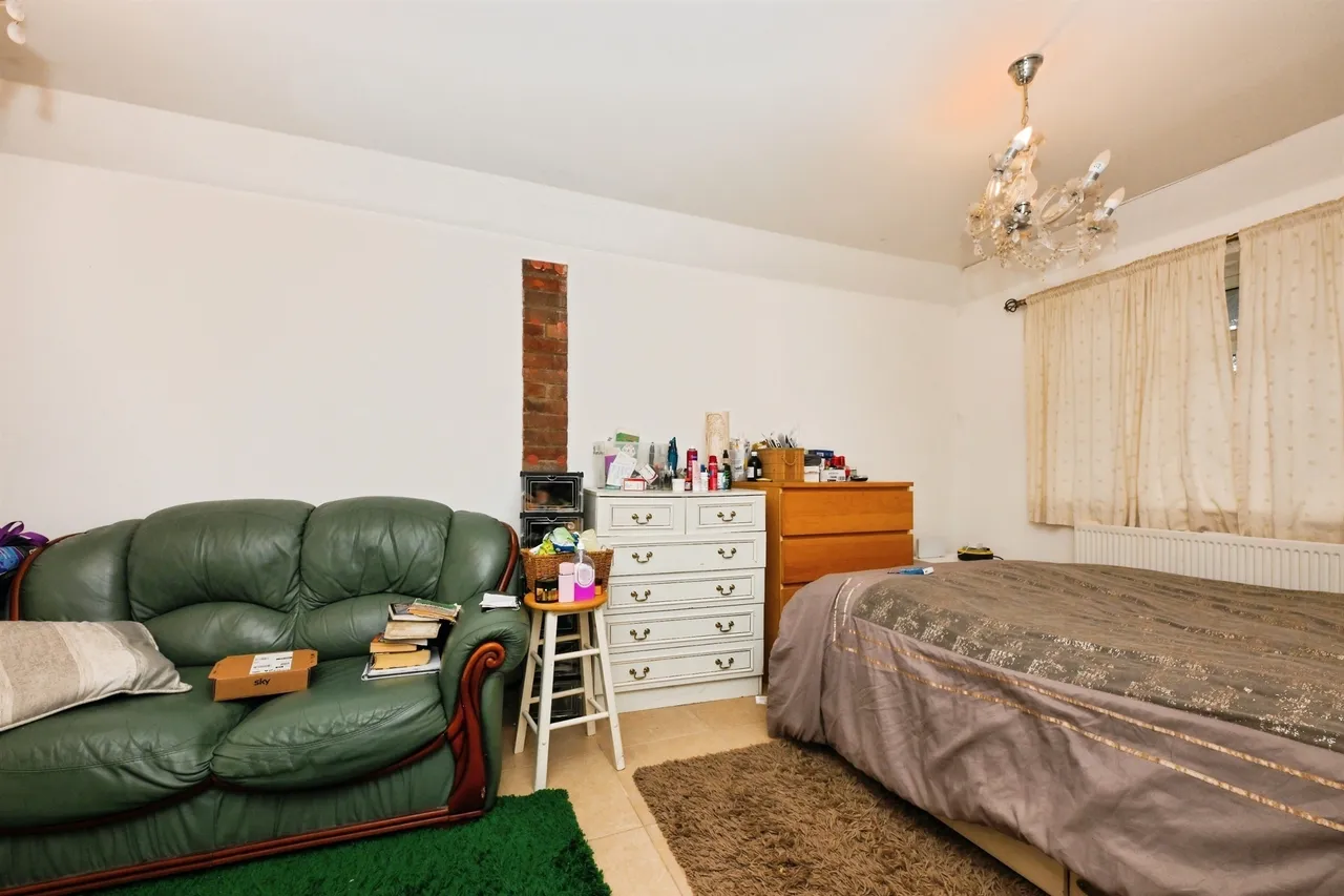 Old House Lane, Roydon, Harlow, photo 12