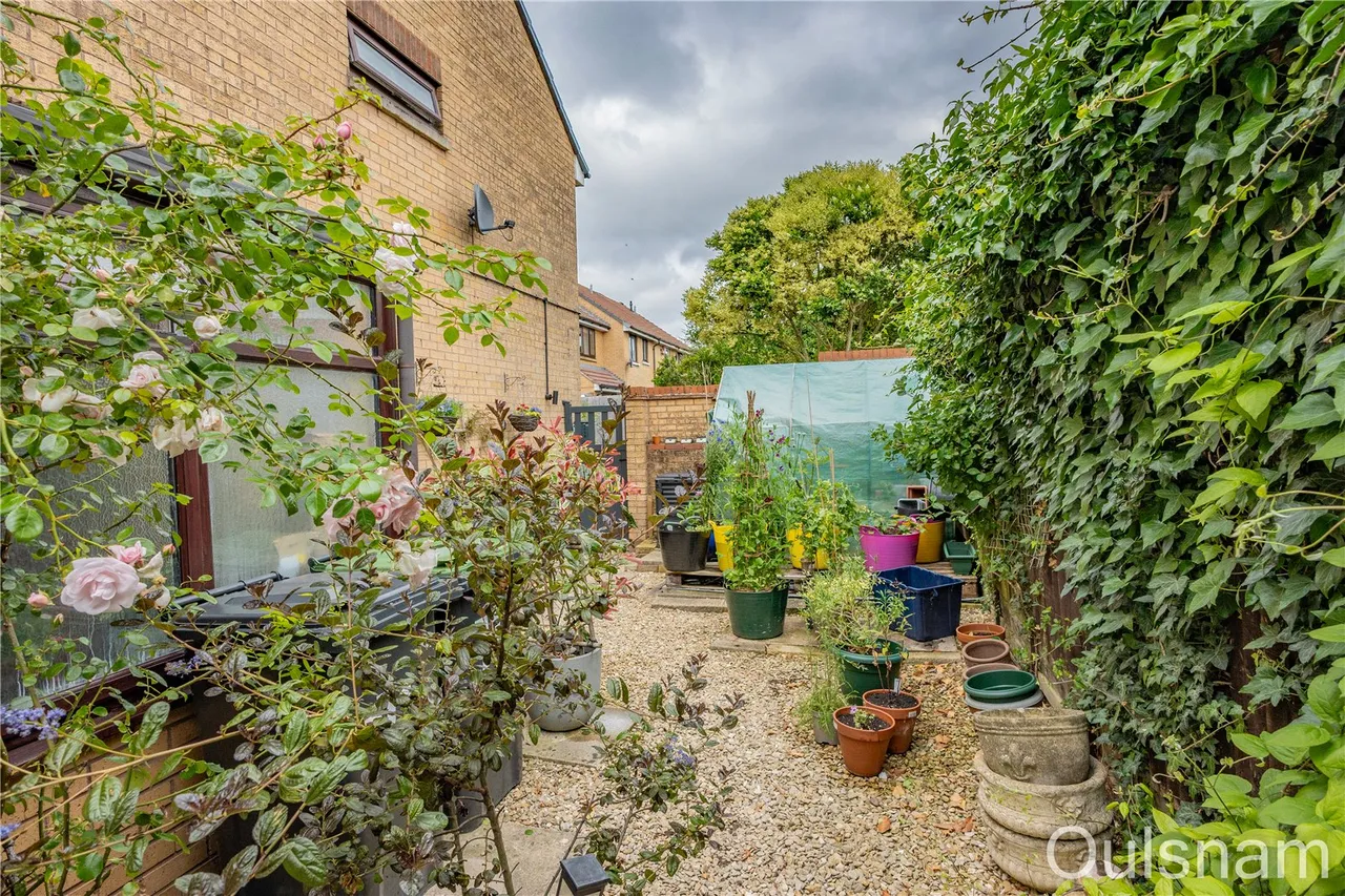 Mayfield Close, Catshill, Bromsgrove, Worcestershire, B61 0NR, photo 25