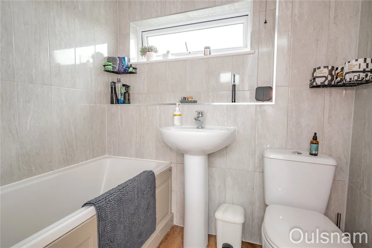 Mayfield Close, Catshill, Bromsgrove, Worcestershire, B61 0NR, photo 21