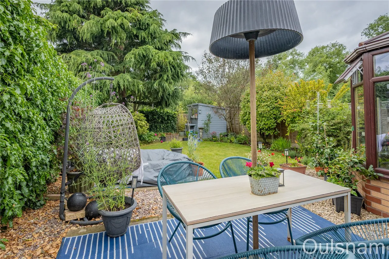 Mayfield Close, Catshill, Bromsgrove, Worcestershire, B61 0NR, photo 2