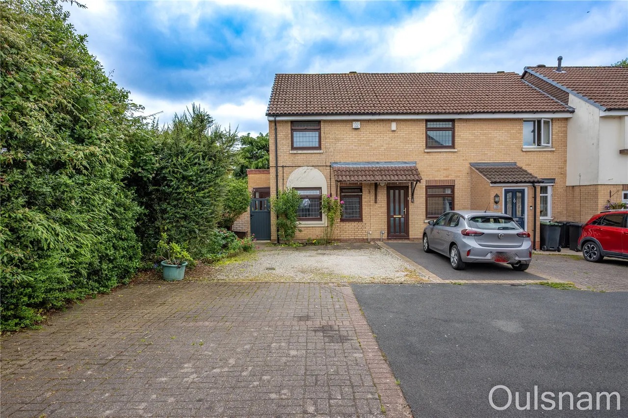 Mayfield Close, Catshill, Bromsgrove, Worcestershire, B61 0NR, photo 26