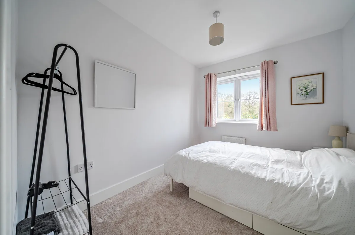 Billingshurst, RH14 9XE, photo 7